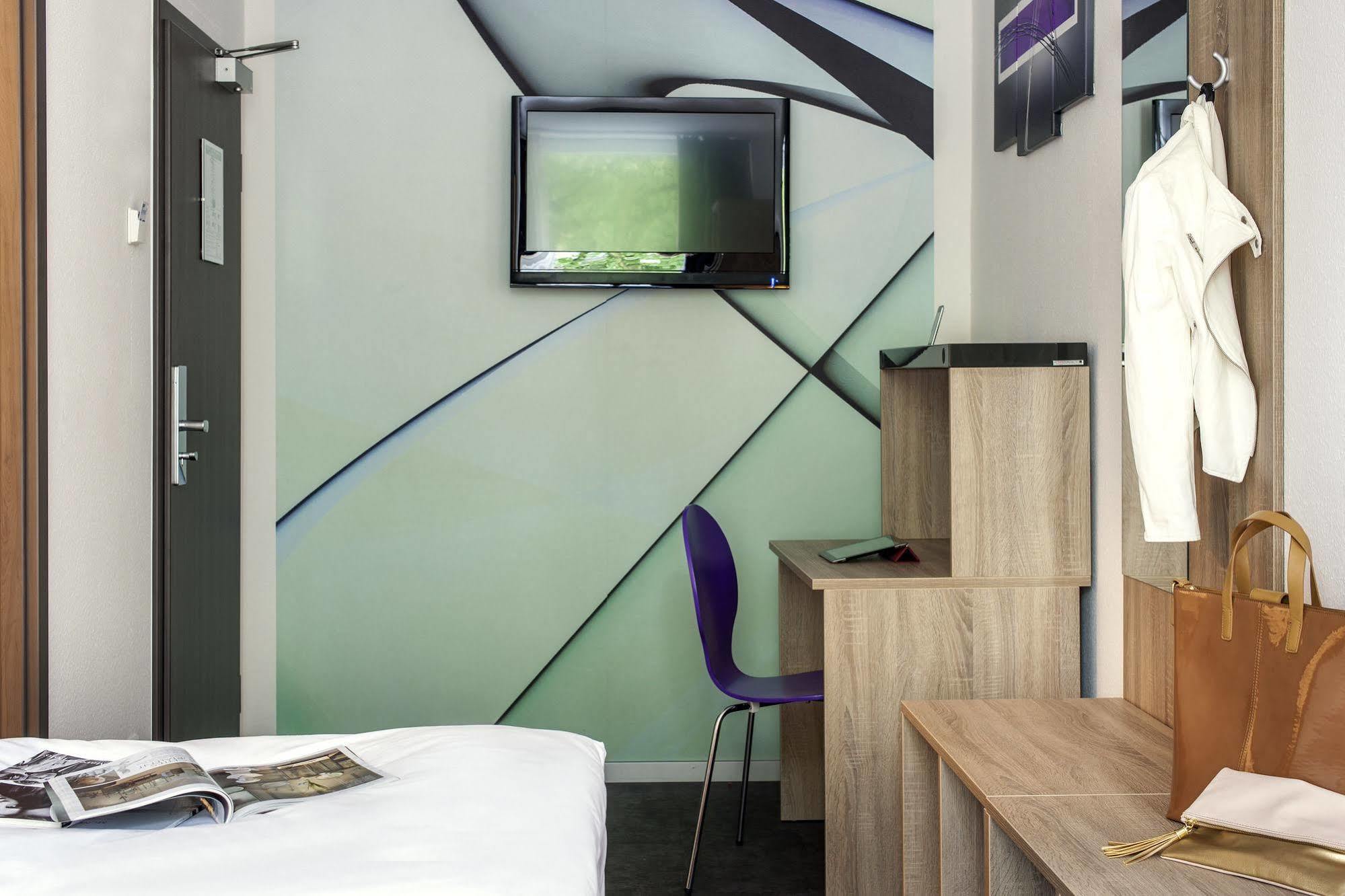Ibis Styles Sauerland Hotel 2*
