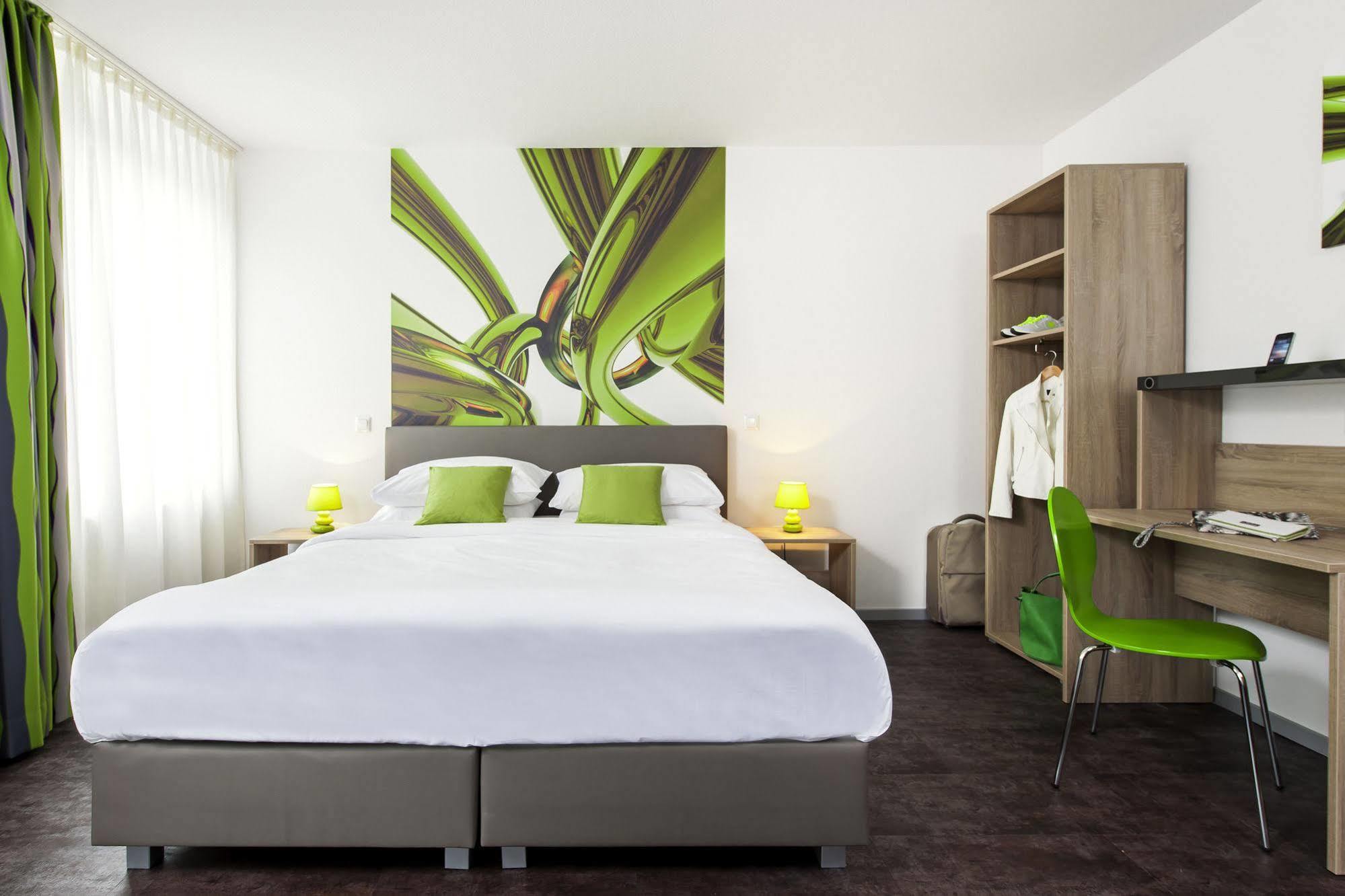 Ibis Styles Sauerland 2*